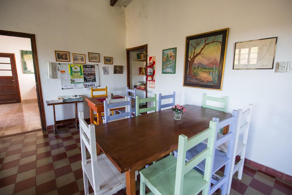 Hostel Aneley Tanti Kültér fotó